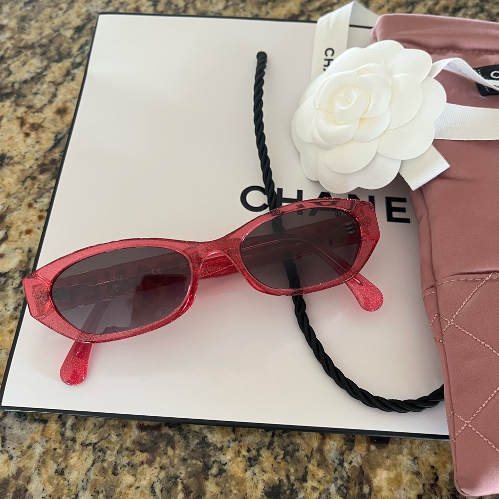 Chanel Barbie Pink Rhinestones sunglasses